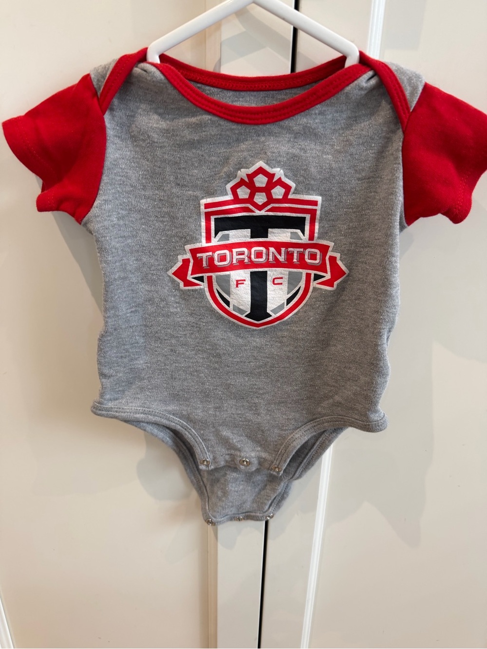 Toronto FC soccer 6-9m One-Piece Bodysuit in Gray and Red